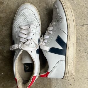 Veja V-10 Leather White Nautico Pekin